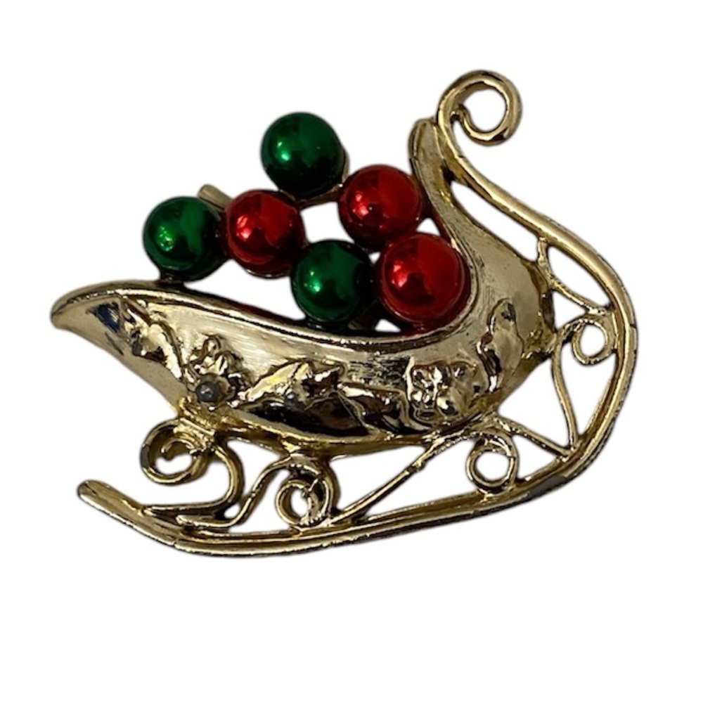 Sleigh with Ornaments Brooch Pin TANCER II